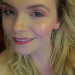 Meet your Posher, Melanie